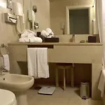 酒店 波尔图盖亚黑郁金香酒店