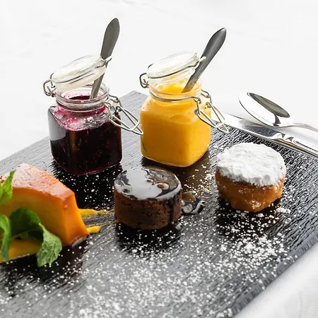 Black Tulip - Porto Gaia Hotel 4*