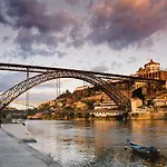 Black Tulip - Porto Gaia Vila Nova de Gaia