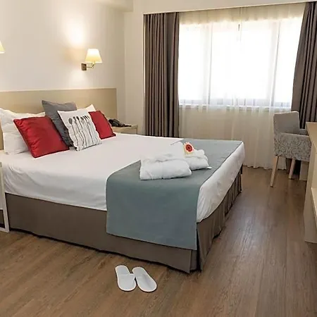 Black Tulip - Porto Gaia 4*