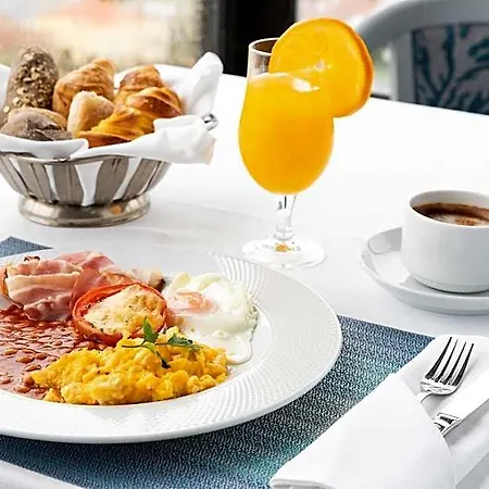 Black Tulip - Porto Gaia 4*